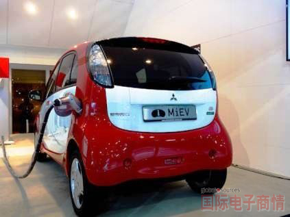 2012年度巴黎車展:三菱的i-MieV 車款配備高容量鋰離子電池與小型化、高輸出量電動馬達